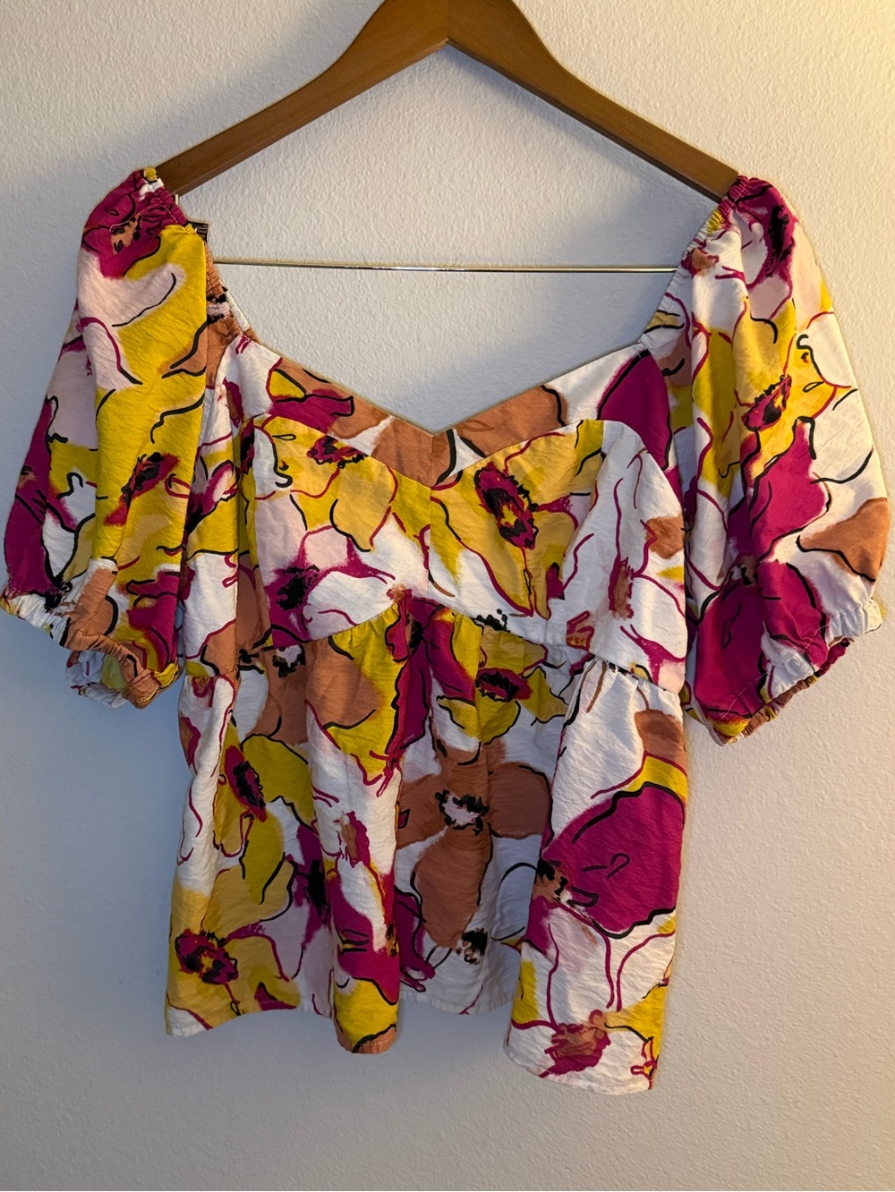 Nine West Floral Off-Shoulder Puff Sleeve Top in Pink, Yellow & Brown